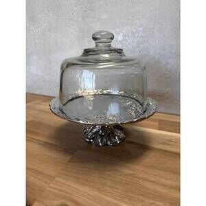 NEW ARTHUR COURT grape footed plate with glass dome in silver